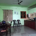 Benirosa Home Stay Apartment 4